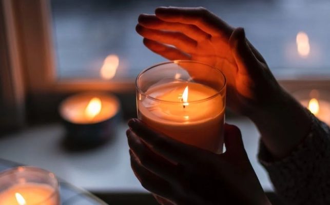 nến thơm dùng được bao lâu
